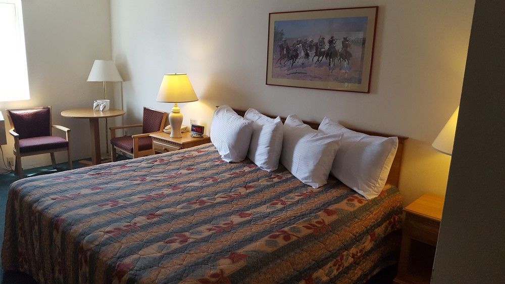 The Junction Hotel And Hostel ดูแรงโก ภายนอก รูปภาพ